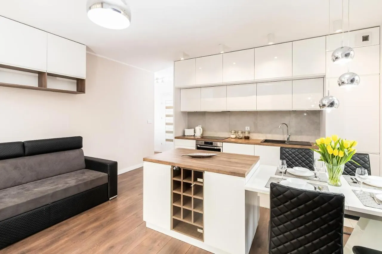 Two-Bedroom Apartment Old Town Gdansk Walowa By Noclegi Renters