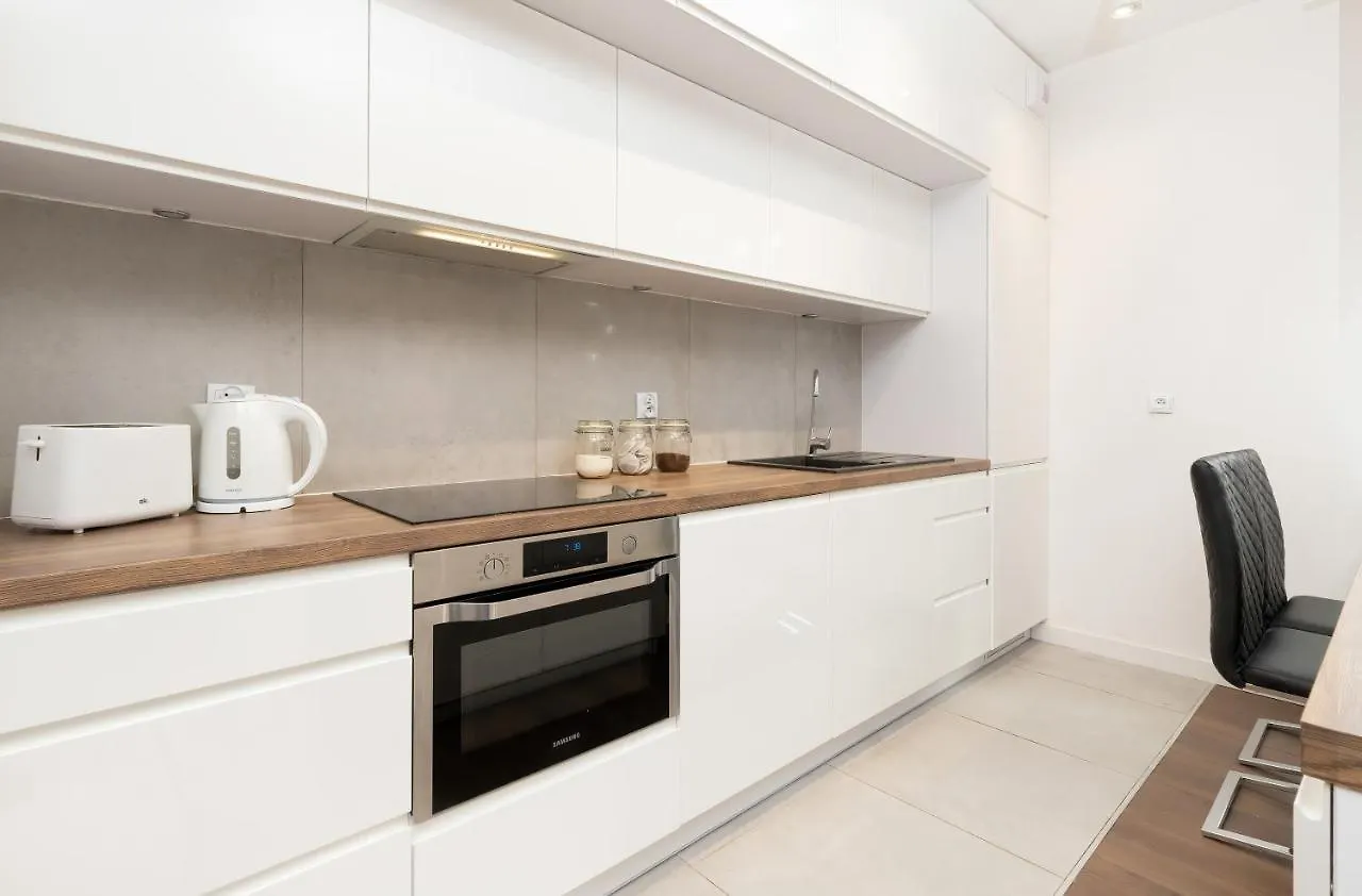 Two-Bedroom Apartment Old Town Gdansk Walowa By Noclegi Renters